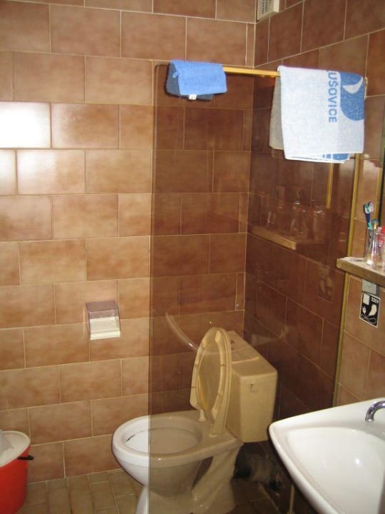 Bad Hotel Vsemina