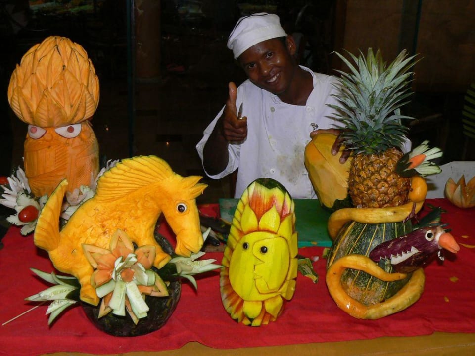 Obst-Schnitz Künstler Hotel Grand Palladium Palace Resort, Spa & Casino