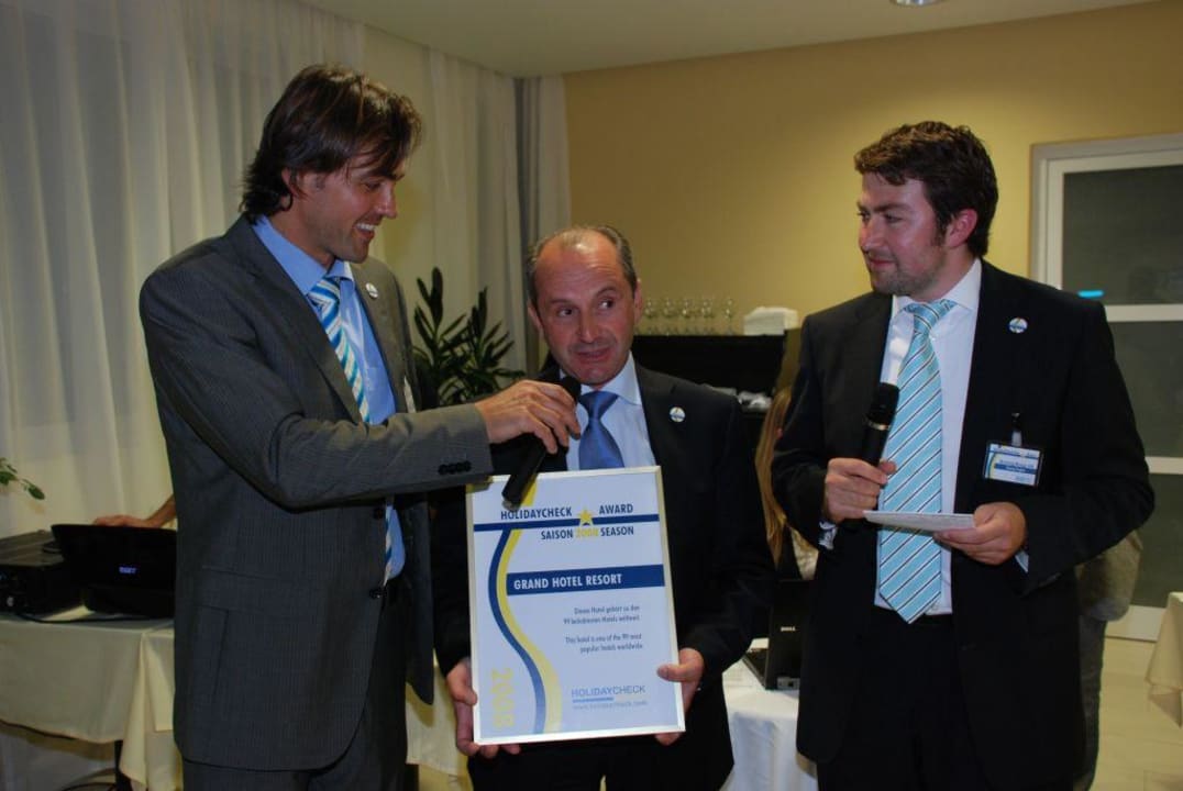 HolidayCheck Day Greece Grand Hotel Holiday Resort