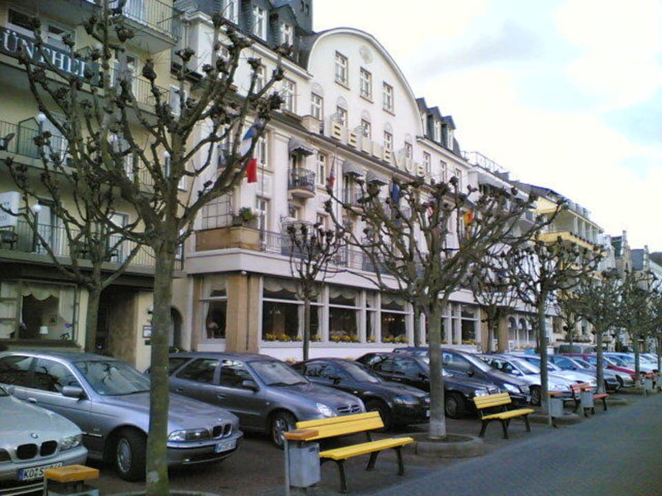 Aussenansicht Ende März 2008 Bellevue Rheinhotel