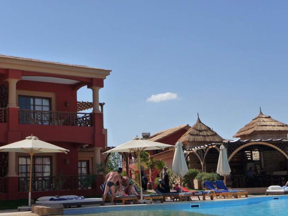 Poolbar am 400er Pool Pickalbatros Alf Leila Wa Leila Resort - Neverland Hurghada