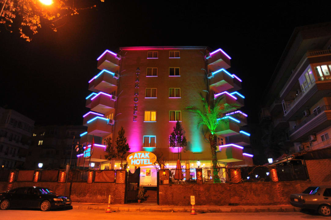 Abends Atak Apart Hotel