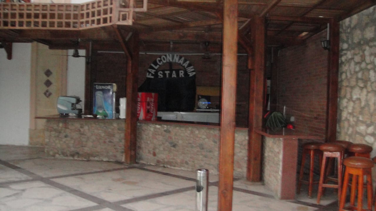 Bar u bazénu Hotel Falcon Naama Star