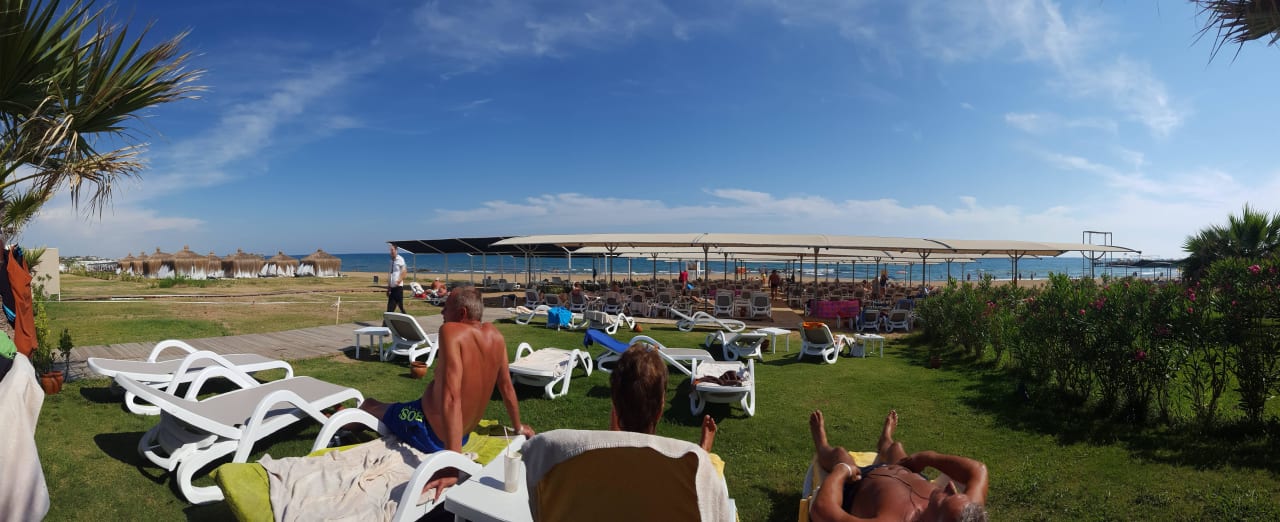 Blick aufs Meer Mary Hotel Side