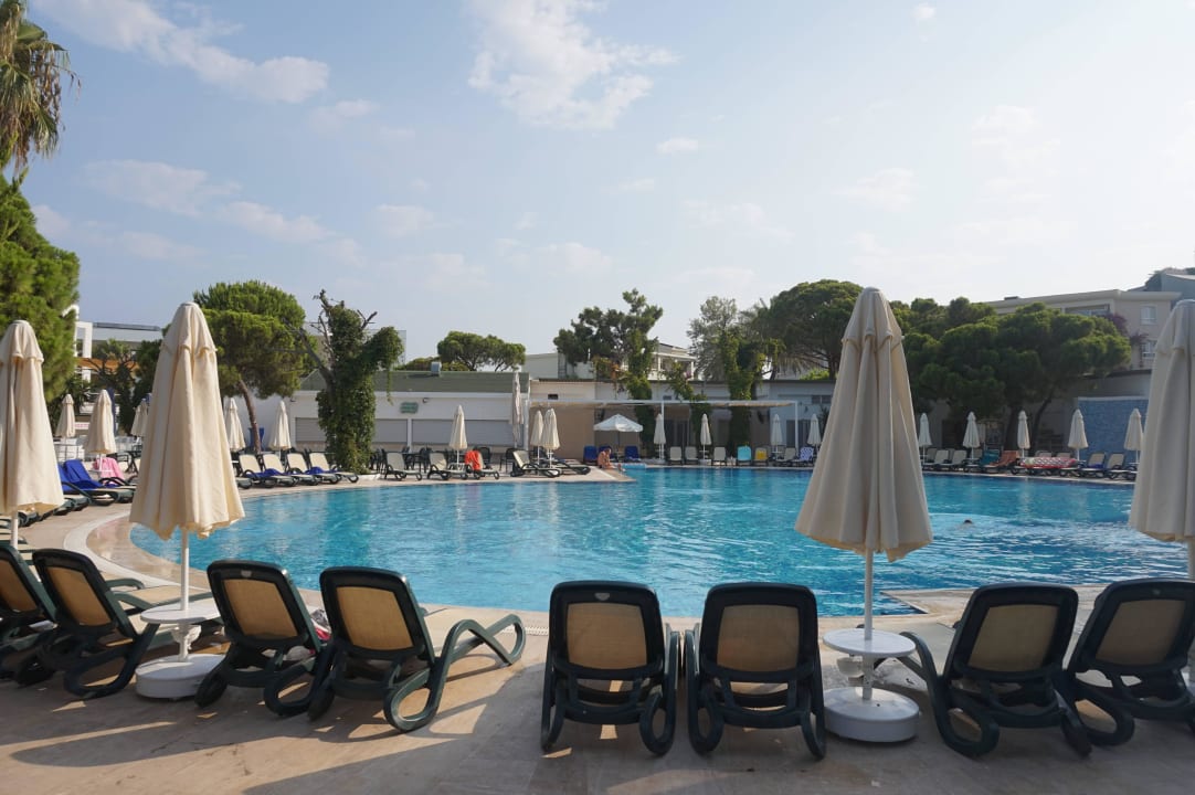 Pool (Ruhepool) Asteria Collection Side