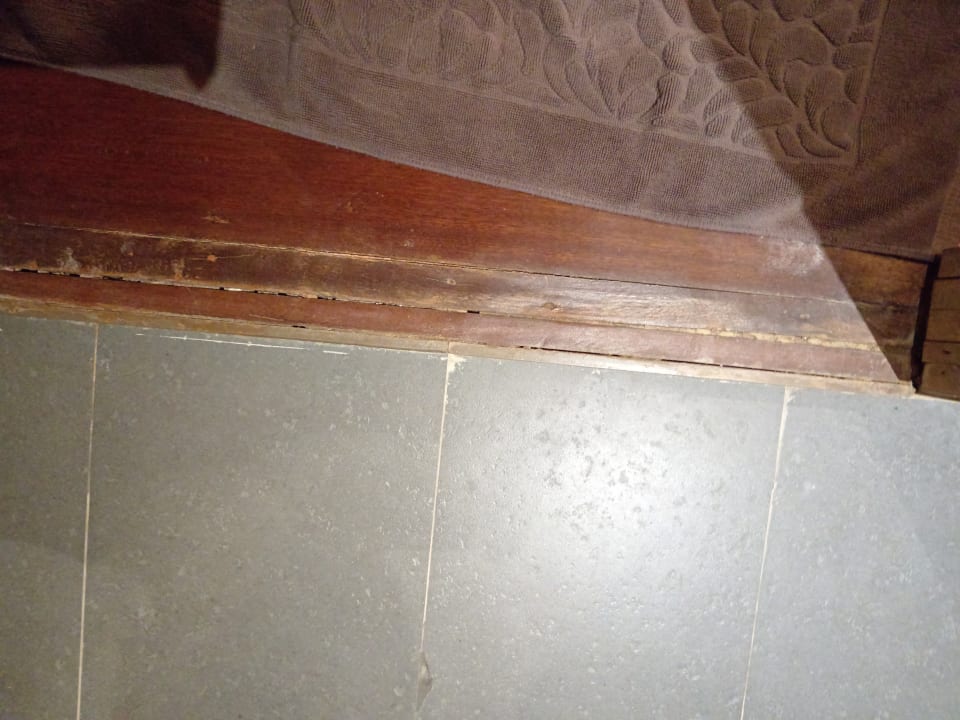 Zimmer The Haad Tien Beach Resort