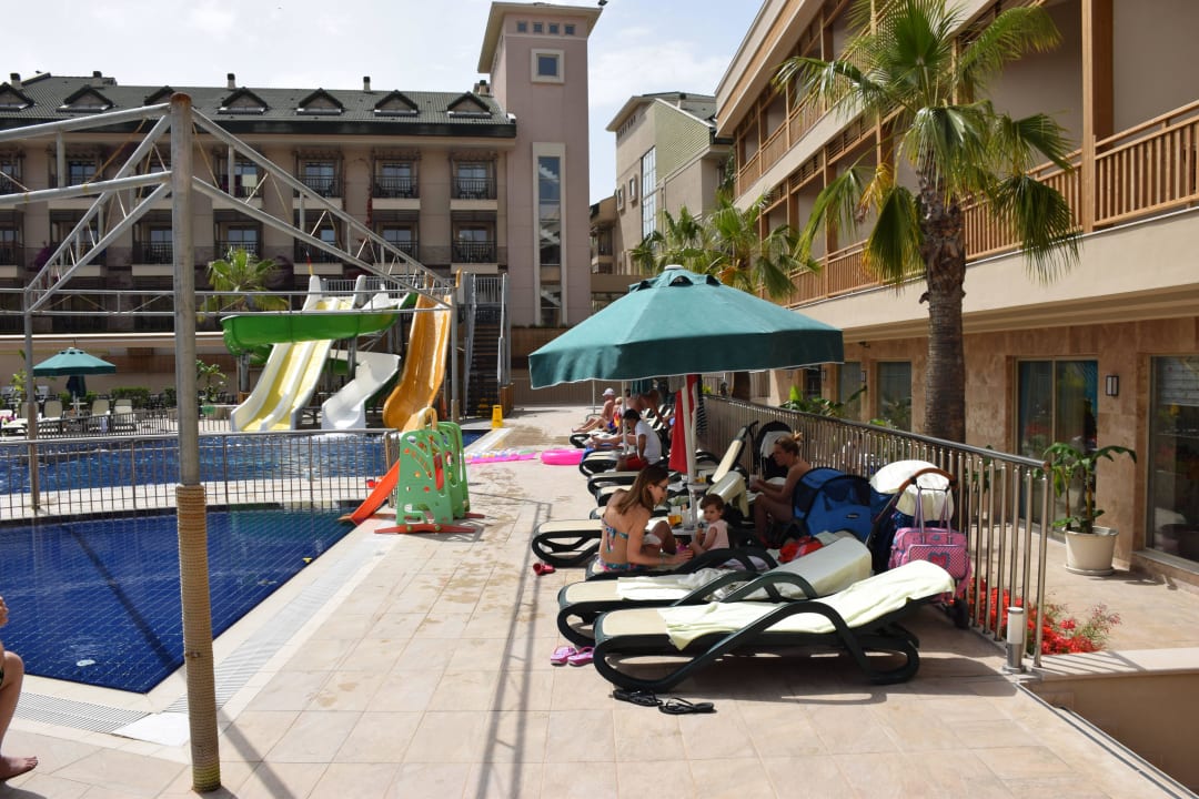 Aktiv-Pool Can Garden Resort