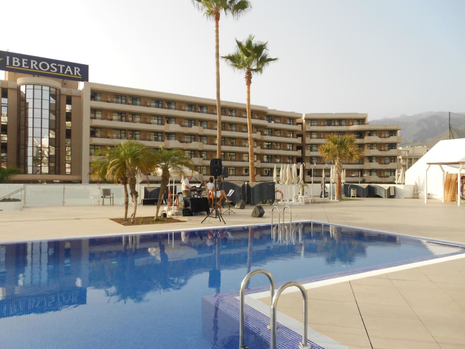 Infinity-Pool Hovima Costa Adeje - For Cool Adults