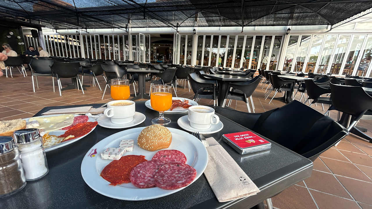 Gastro Aparthotel Ciudad Laurel