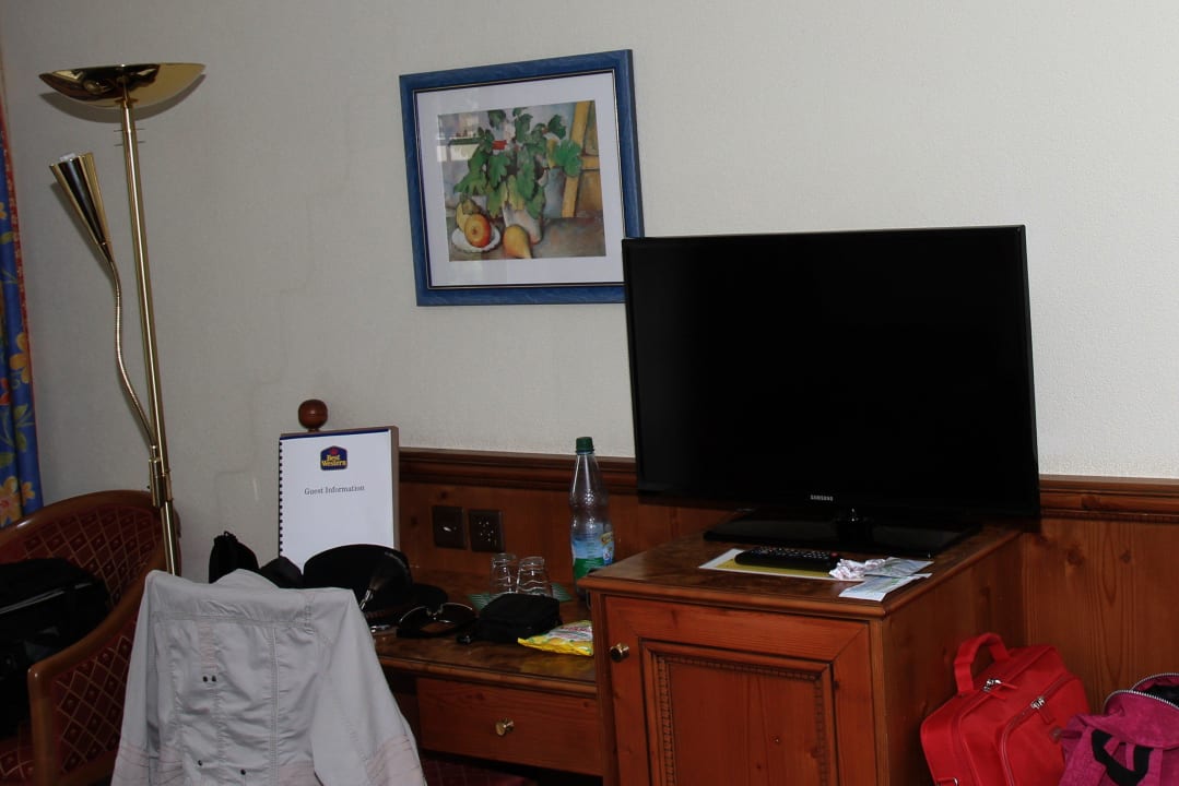 Blick von Bett Hotel Butterfly, BW Signature Collection Hotel