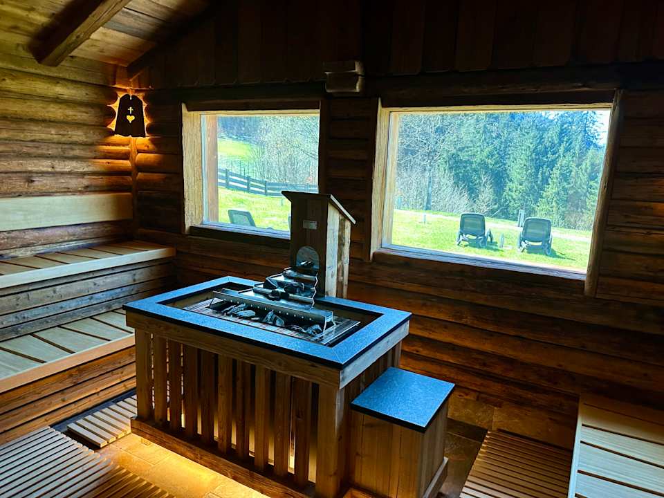 Sport & Freizeit Alm- & Wellnesshotel Alpenhof