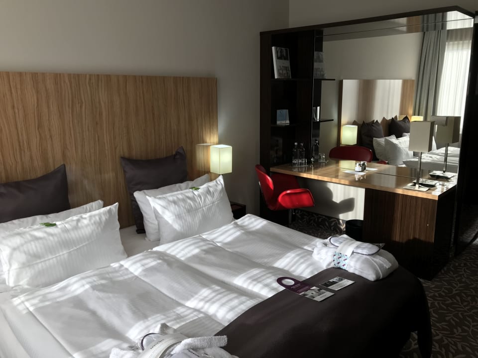 Zimmer Mercure Hotel Wiesbaden City
