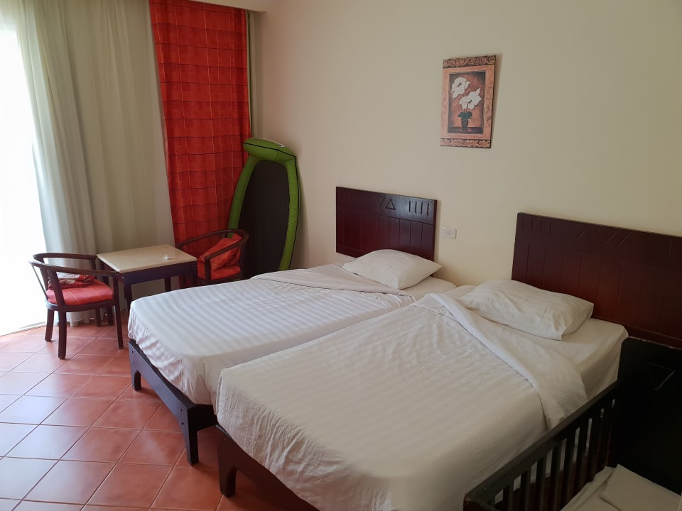 Zimmer Three Corners Sea Beach Resort