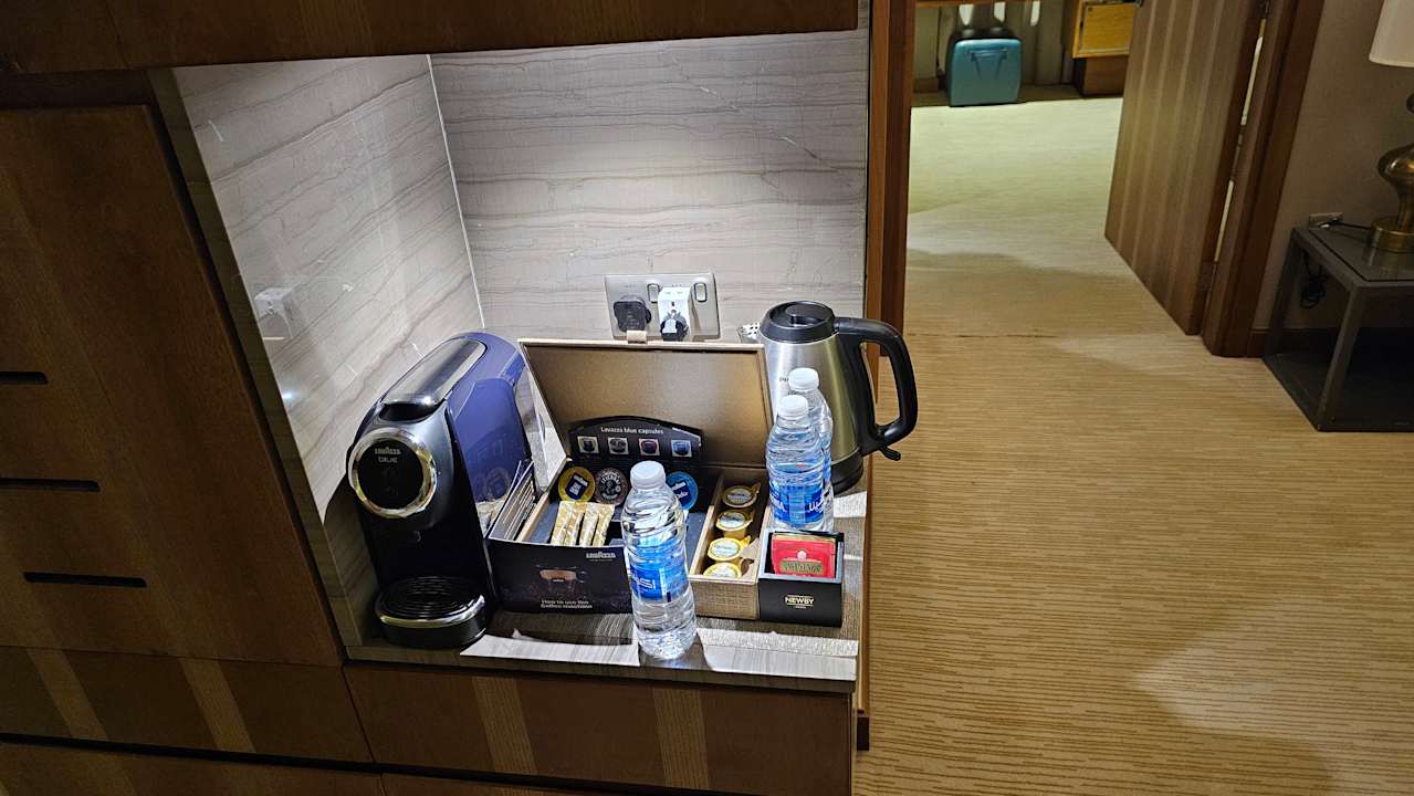 Zimmer Grand Millennium Muscat