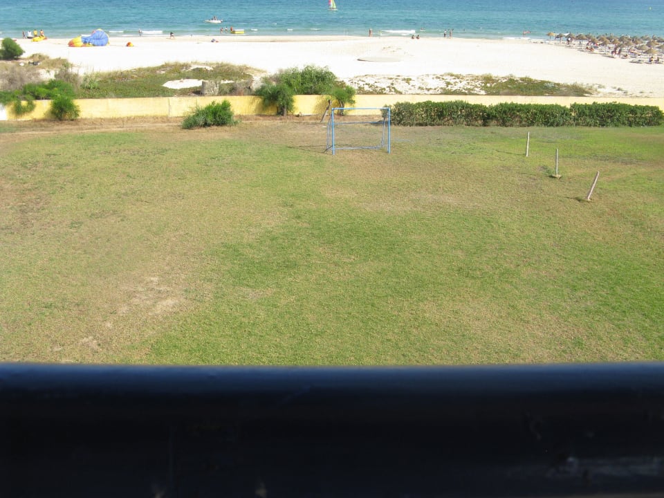 Fußballfeld Hawai Beach Club