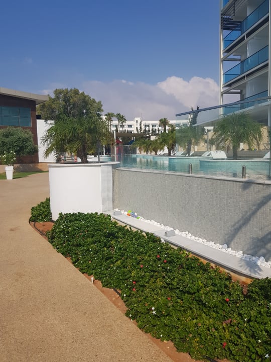 Außenansicht Asterias Beach