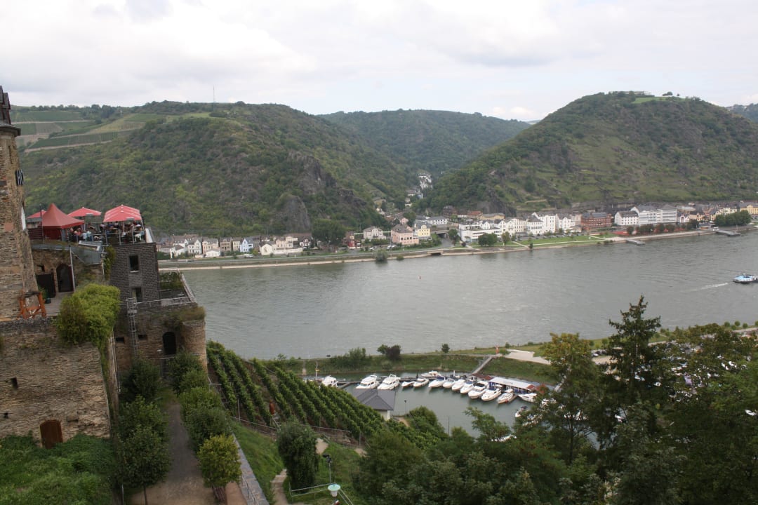 Wunderschöner Blick über den Rhein Hotel Schloss Rheinfels