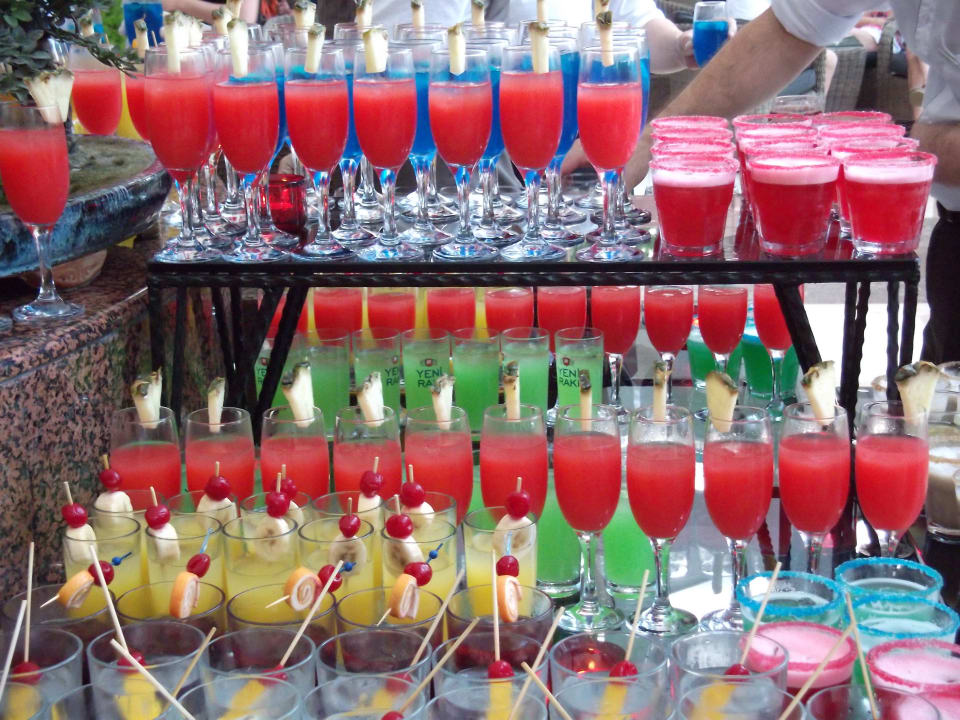 Jeden Montag Begrüssungscocktails Balmy Foresta