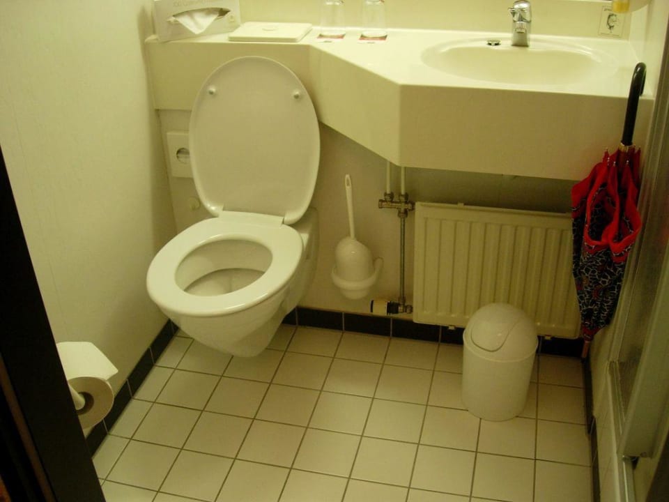Badezimmer ibis Styles Hotel Speyer