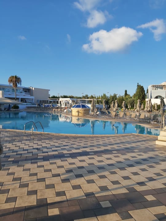 Pool Atlantica Marmari Palace