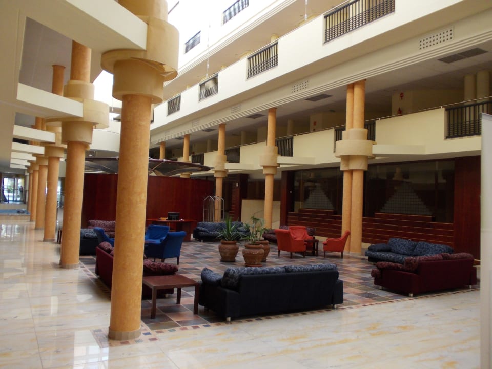 Hotelhalle SBH Crystal Beach Hotel & Suites