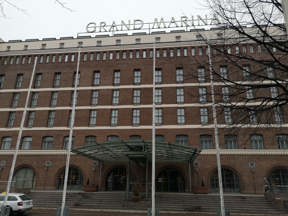 Außenansicht Hotel Scandic Grand Marina