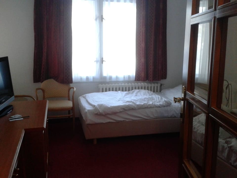 Zugige Fenster Hotel Smetana-Vysehrad