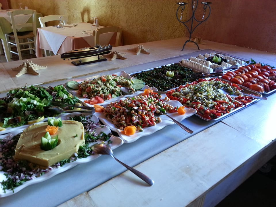 Salatbuffet Orpheas Resort - Adults Only