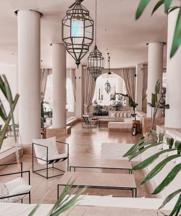 Lobby Serry Beach Resort