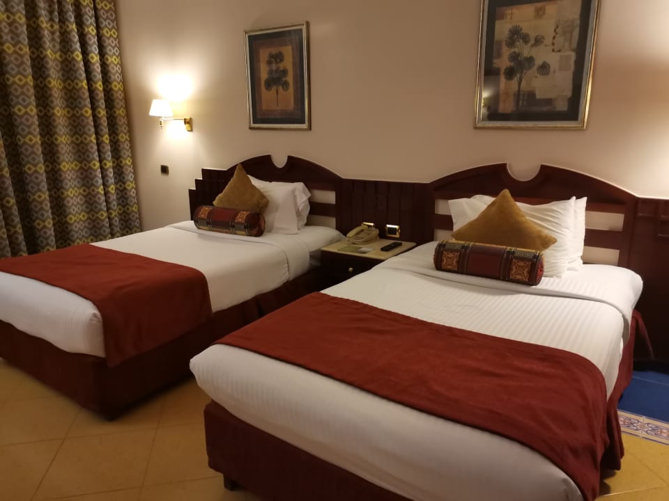 Zimmer Palm Royale Resort - Soma Bay