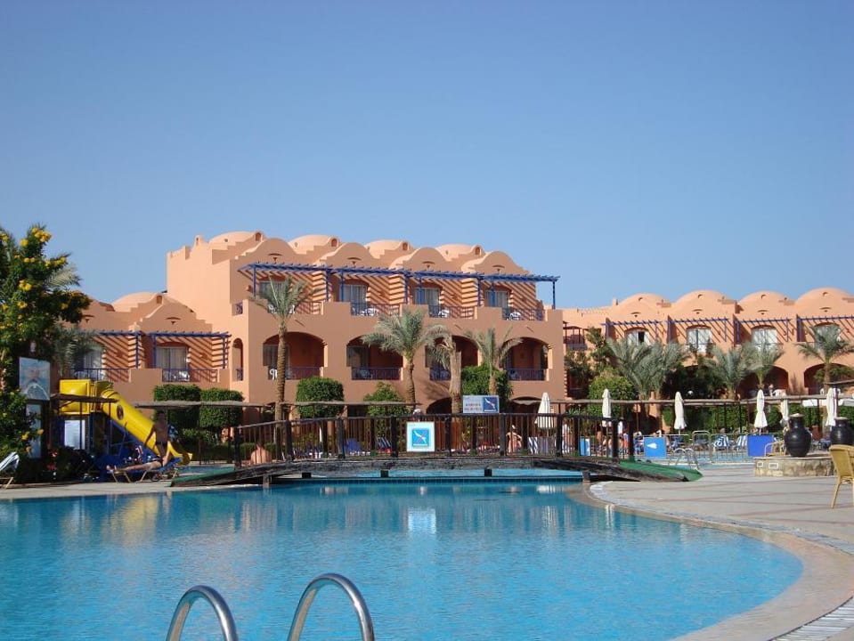 Familypool Jaz Makadi Oasis Resort