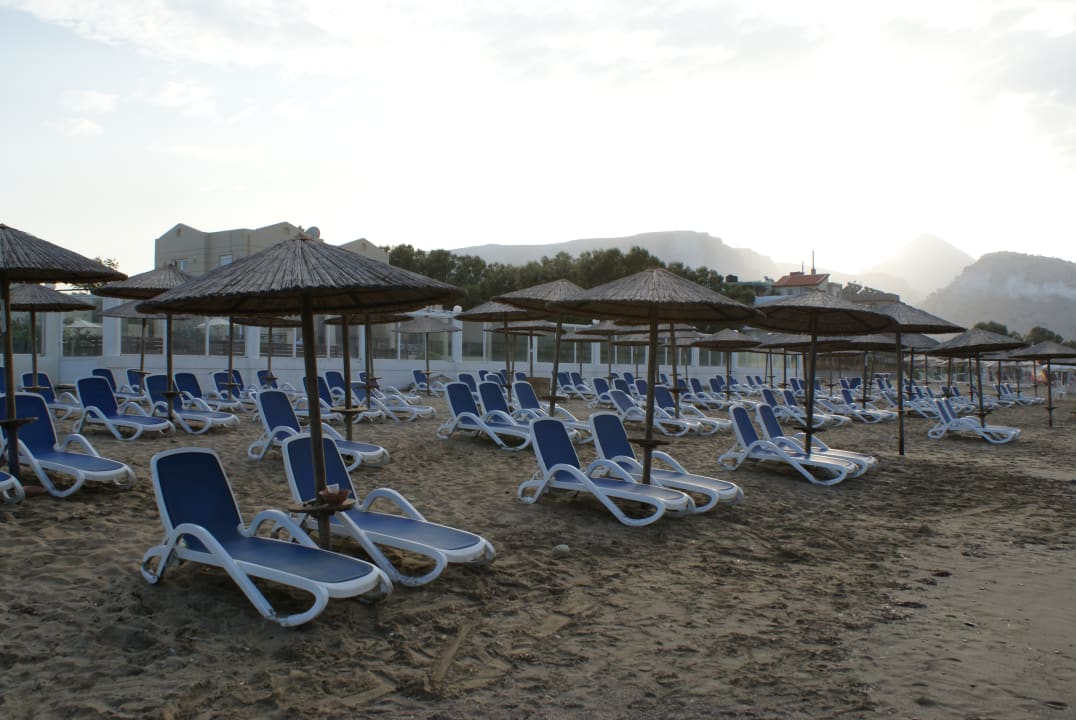 Strand Dessole Dolphin Bay Resort