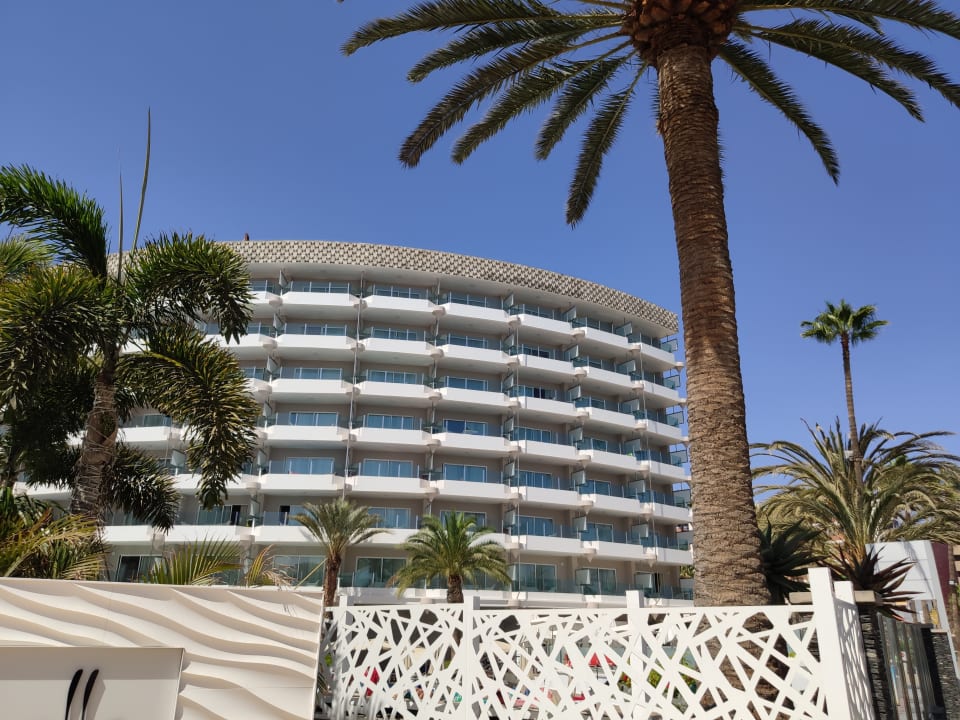 Außenansicht Bull Escorial & Spa