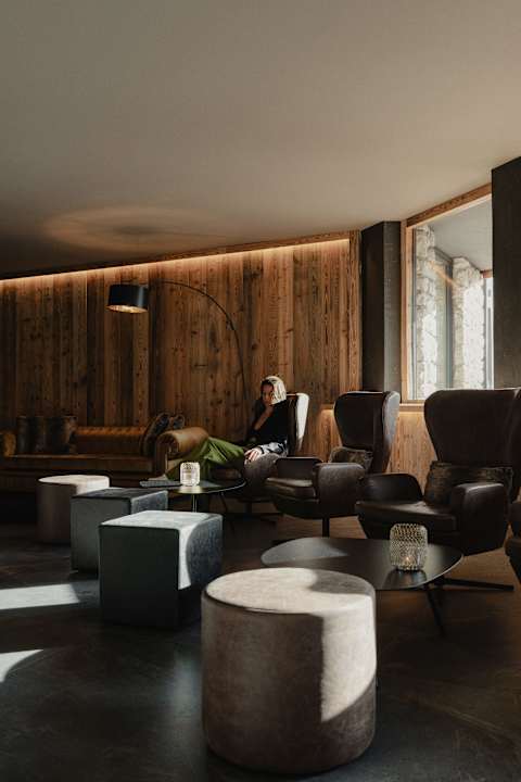 Lobby Hotel Alpenrose
