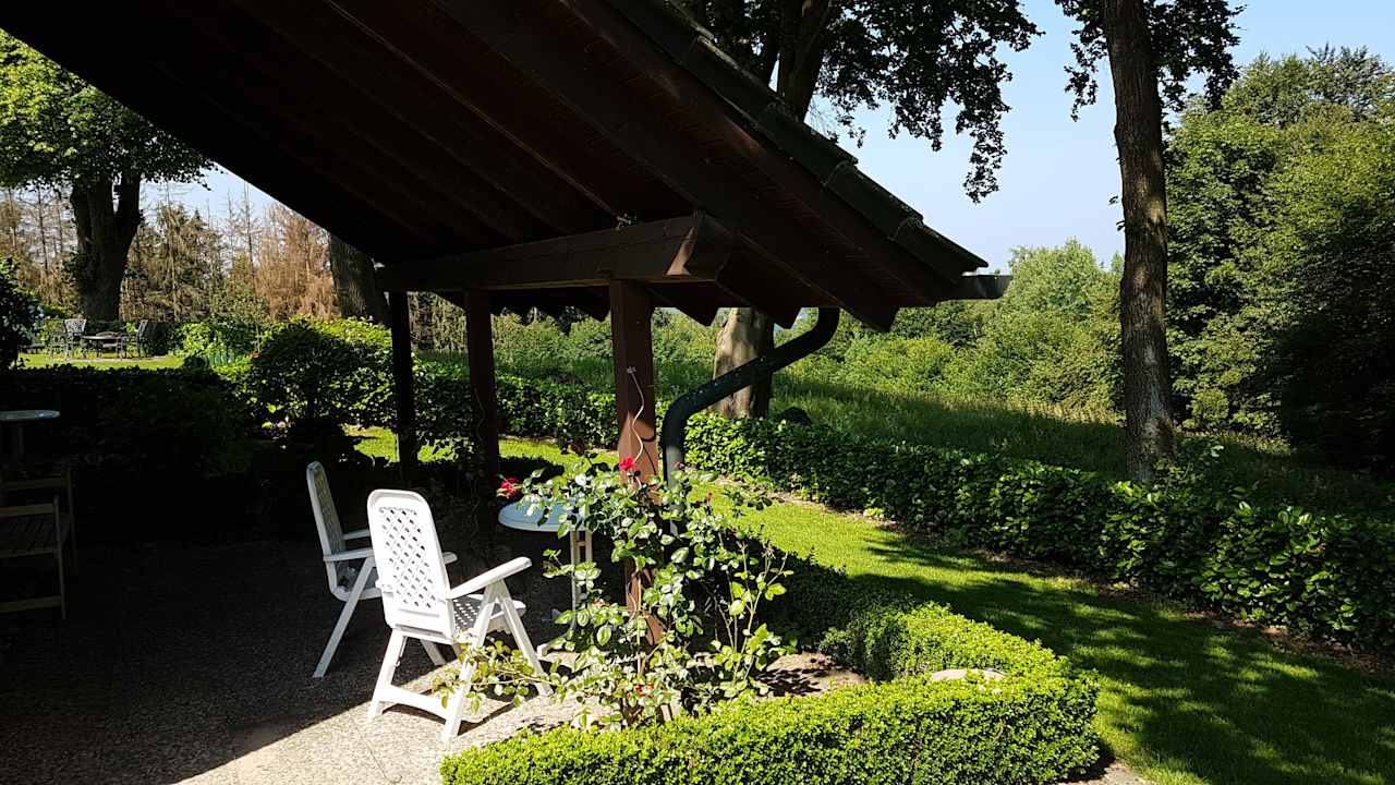 Garten Ferienwohnung Tecklenburger Augenblicke