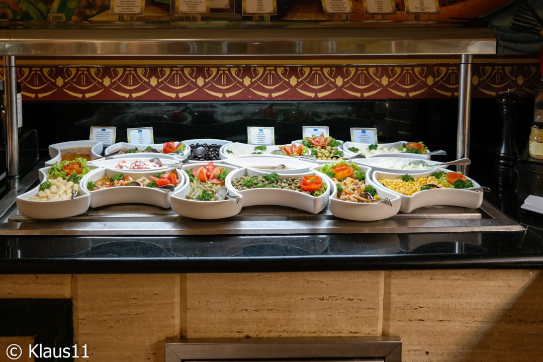 Abendbüffet vor dem Ansturm Bahia Principe Grand El Portillo