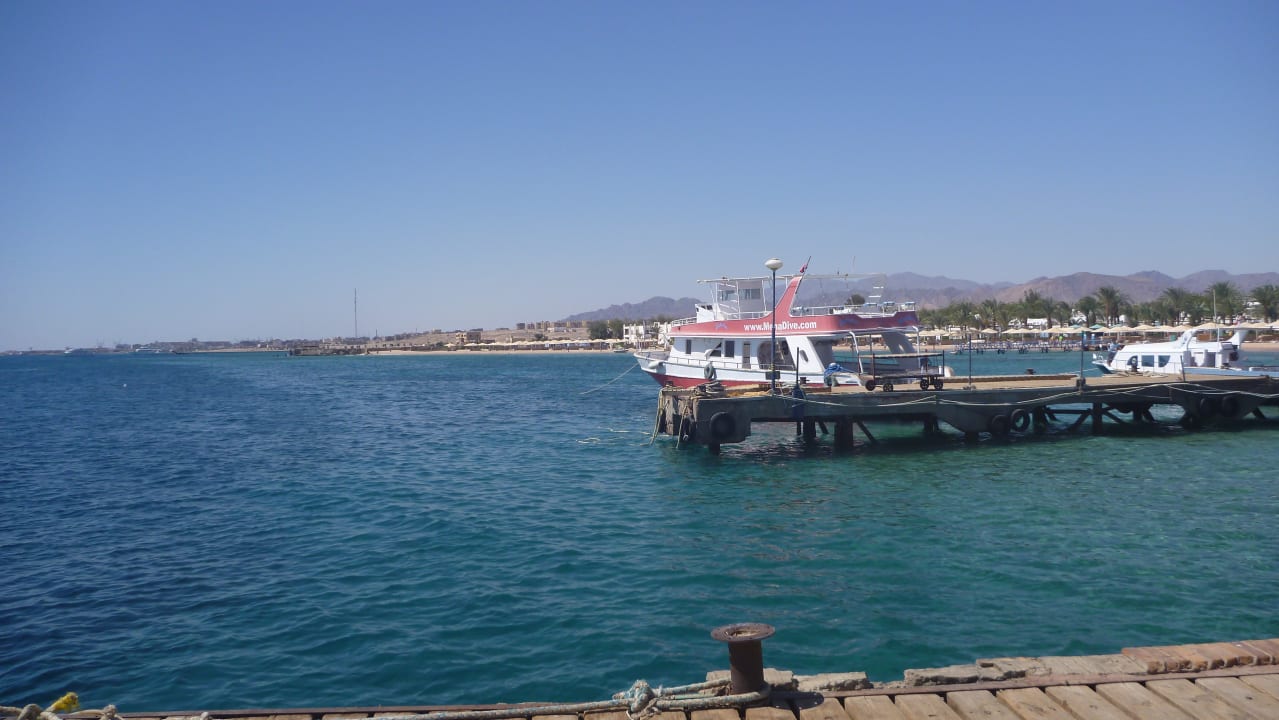 Strand Menaville Safaga