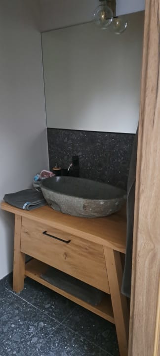 Zimmer Lerchpeuntgut