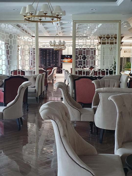 Lobby Mary Hotel Side