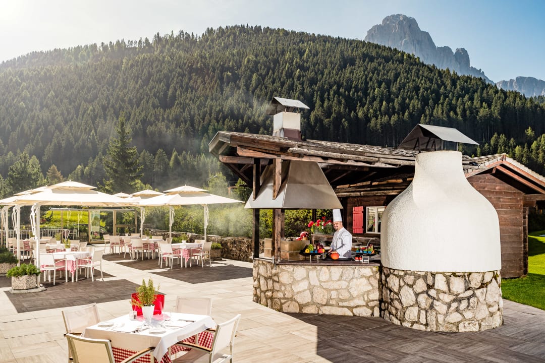 Gartenanlage Hotel Alpenroyal
