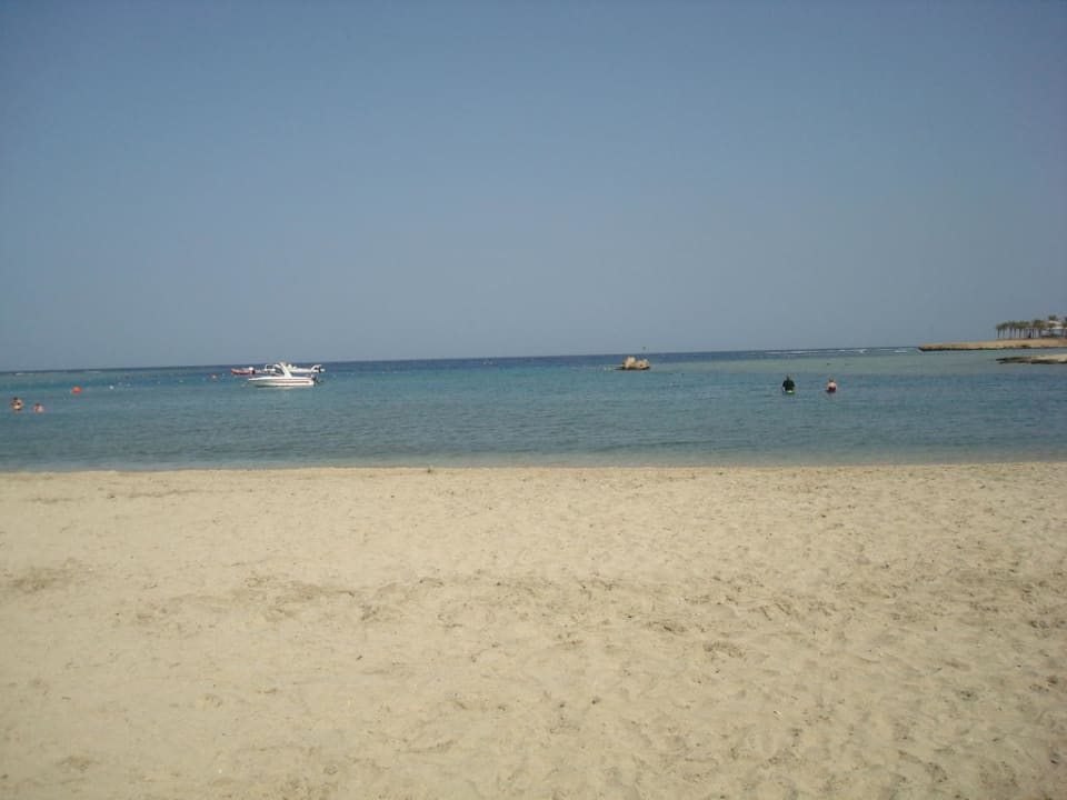 Strand Brayka Bay Resort