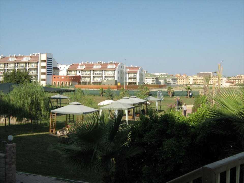 Blick auf den Garten Hane Family Resort