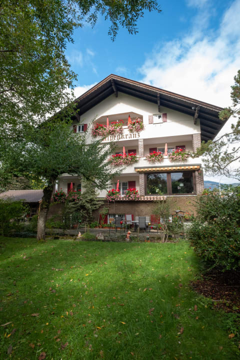 Außenansicht Gästehaus Alpenkranz