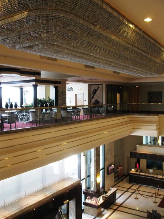 Hotel Lobbybereich Warsaw Marriott Hotel