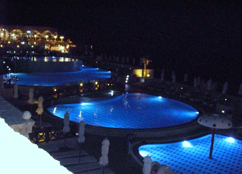 Terrassen-Pool Hotel Kalithea Horizon Royal