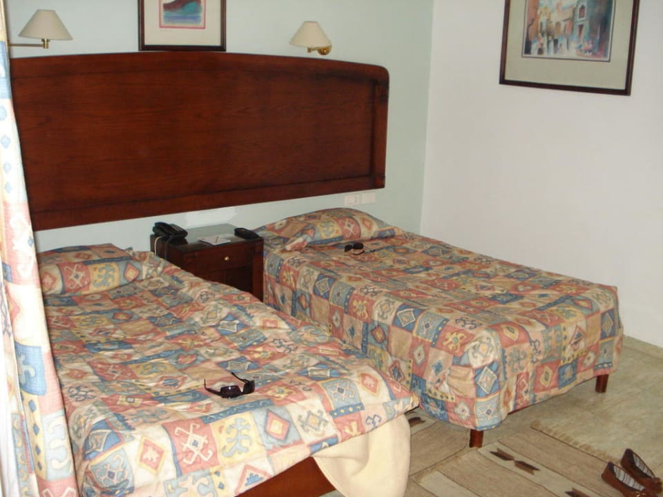 Sehr unbequem Golden Beach Resort