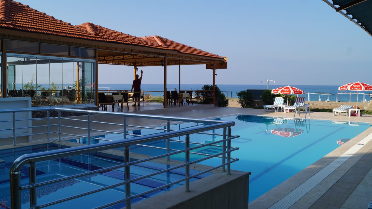 Pool Önder Yildiz Hotel