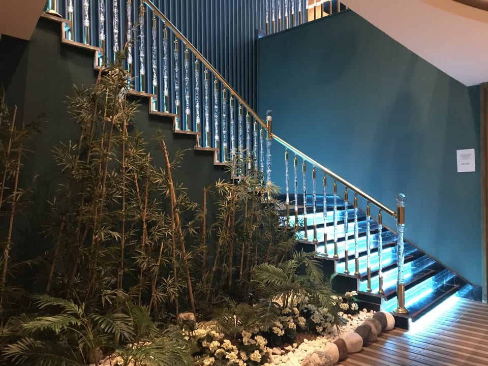 Sonstiges Azura Deluxe Resort & Spa Hotel