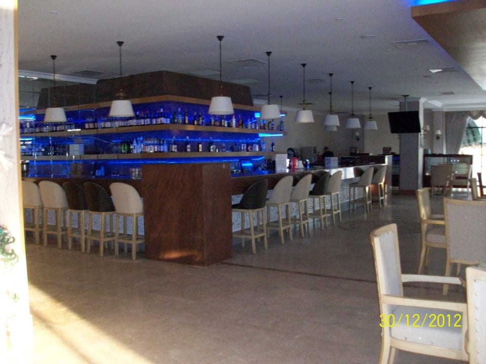 Theke Grand Seker Hotel