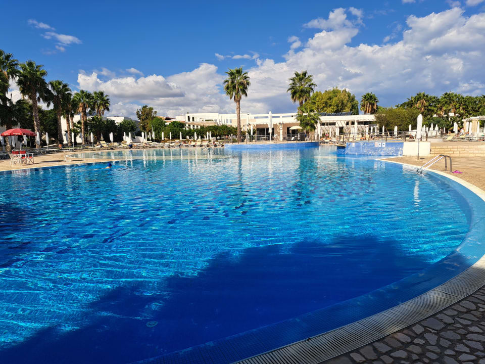 Pool Riva Marina Resort - CDSHotels